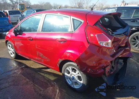 2016 Ford Fiesta Se z USA, uszkodzony, nr VIN 3FADP4EJ7GM104777